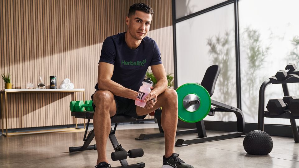 Herbalife estende la sua collaborazione con Cristiano Ronaldo