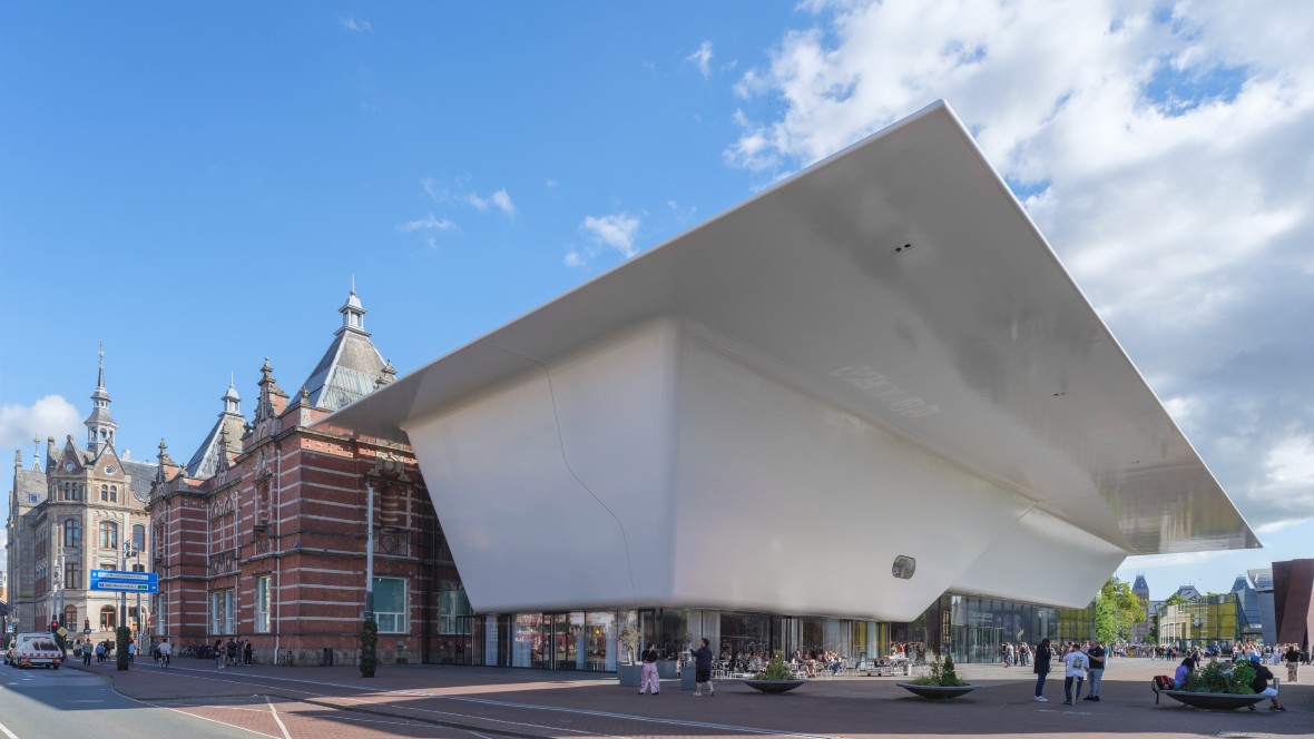 Stedelijk en ABN Amro verlengen samenwerking 